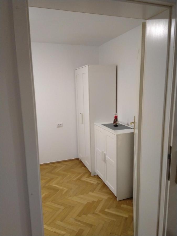 Apartament Zielona Wierzba Blisko Sky Tower Lejlighed Wrocław Eksteriør billede