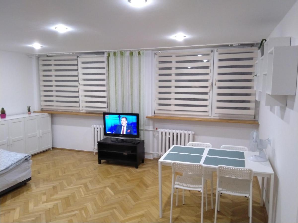 Apartament Zielona Wierzba Blisko Sky Tower Lejlighed Wrocław Eksteriør billede