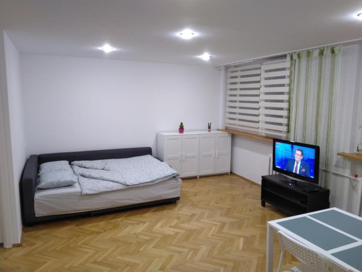 Apartament Zielona Wierzba Blisko Sky Tower Lejlighed Wrocław Eksteriør billede
