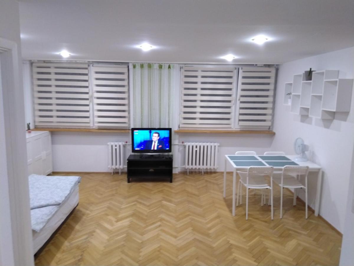 Apartament Zielona Wierzba Blisko Sky Tower Lejlighed Wrocław Eksteriør billede