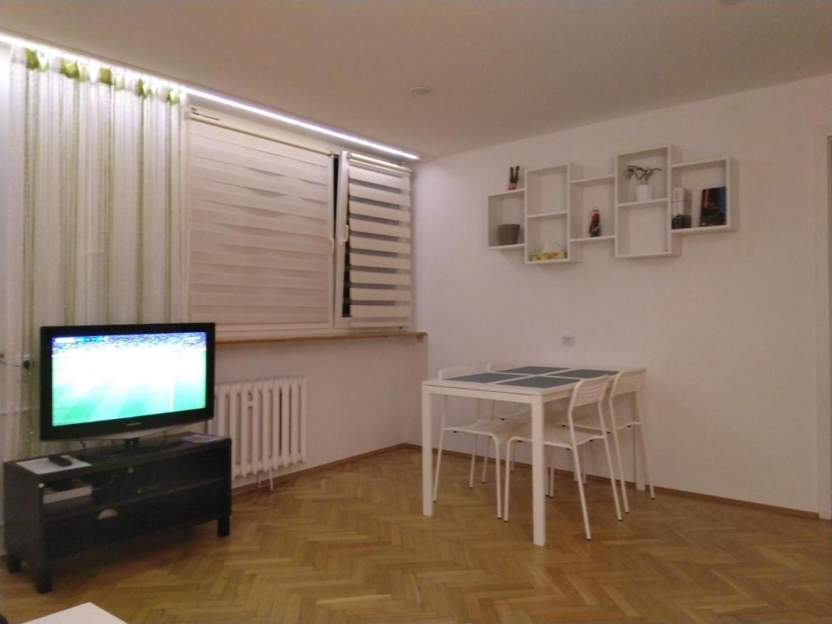 Apartament Zielona Wierzba Blisko Sky Tower Lejlighed Wrocław Eksteriør billede